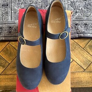Dansko Women's Navy Mary Jane Flats